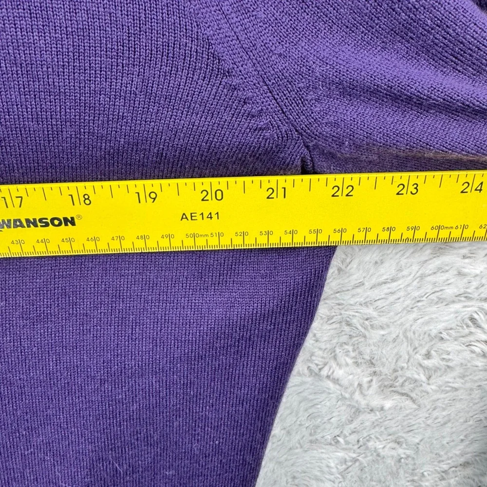 Banana Republic V-Neck Sweater Mens Large‎ Purple Extra Fine Merino Wool Knit